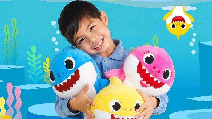 Baby Shark Singing Glow Doll - My Little Fresh